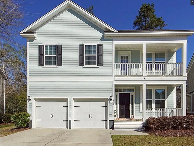 Foto del edificio - 104 Elliott Creek Ln