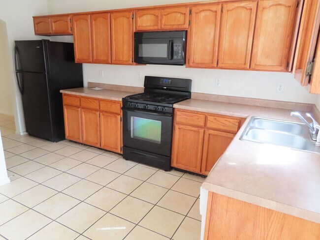 Building Photo - 12860 TIERRA LINCE