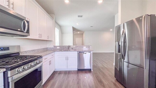 Foto del edificio - 6310 Kimball Mill Ln