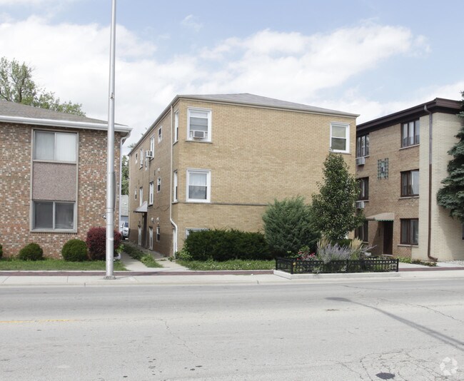 8304 W Grand Ave, River Grove, IL 60171 Apartments River Grove, IL