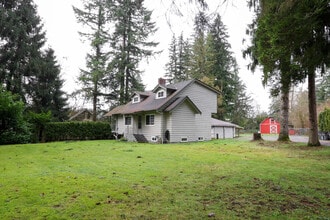 Building Photo - 8951 Harvie Rd