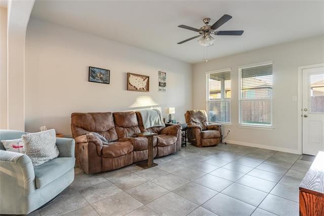 Foto del edificio - 9128 Stormcrow Dr