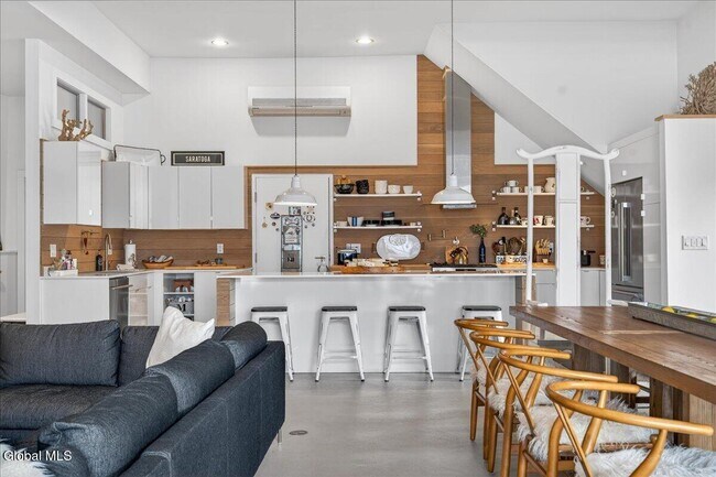 Foto del edificio - 5 Swanner Ln