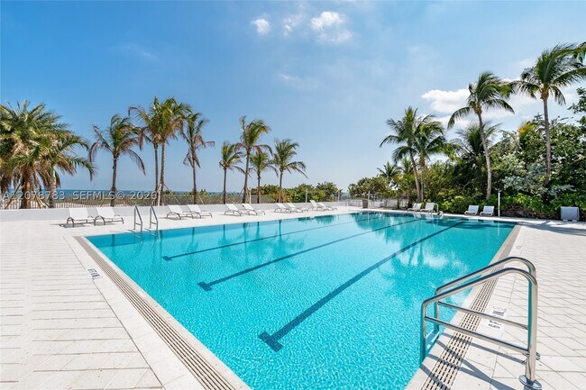 Foto del edificio - 613 Ocean Dr