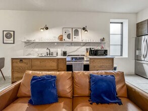 Building Photo - 309-11 South St