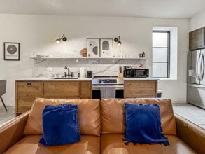 Building Photo - 309-11 South St