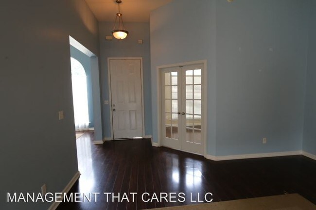 Foto del edificio - 8453 Thor Rd
