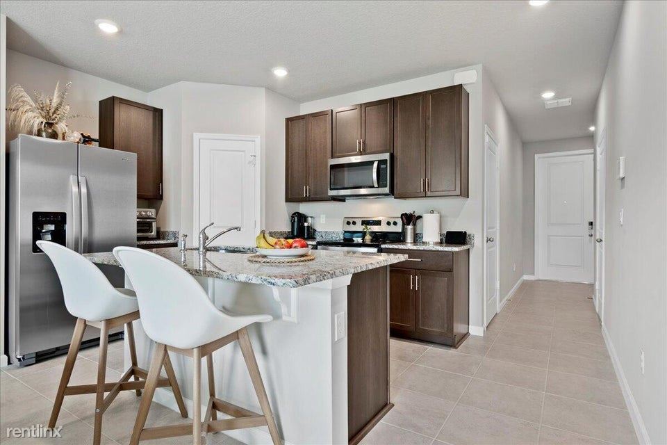 Primary Photo - 3 br, 2.5 bath House - 5712 Mentmore Dr