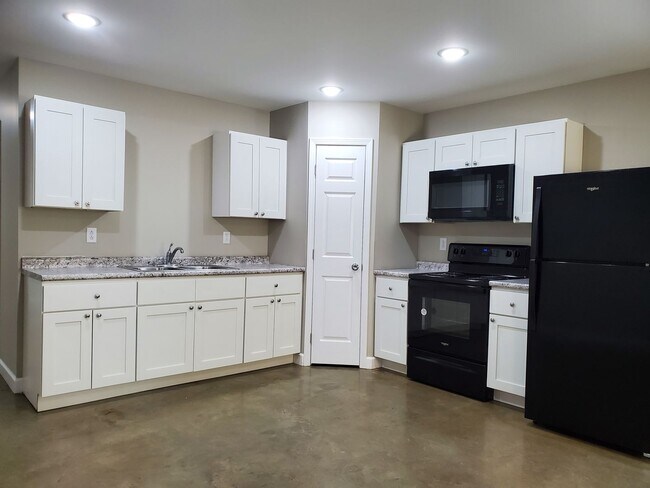 Foto del edificio - 3 Bedroom, 1 Bath House