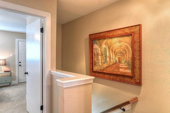 Foto del edificio - 8802 Kempwood Dr