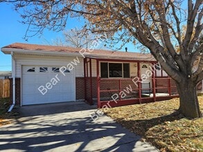 Building Photo - 4717 Cactus Way