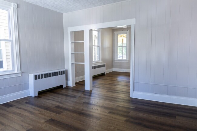 Foto del edificio - 208 W Carpenter Ave