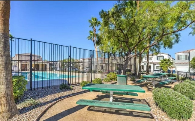 Building Photo - 7708 Hampton Willows Ln