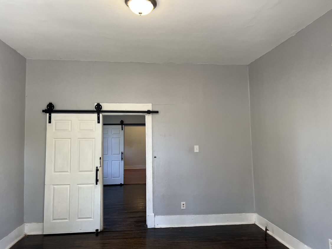 2421 St, Fort Worth, TX 76110 Townhome Rentals in Fort Worth