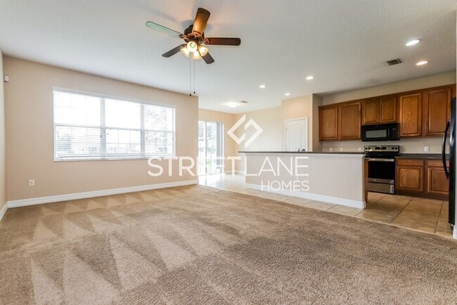 Building Photo - NOW OFFERING NOVEMBER FREE AND HALF OFF DE...