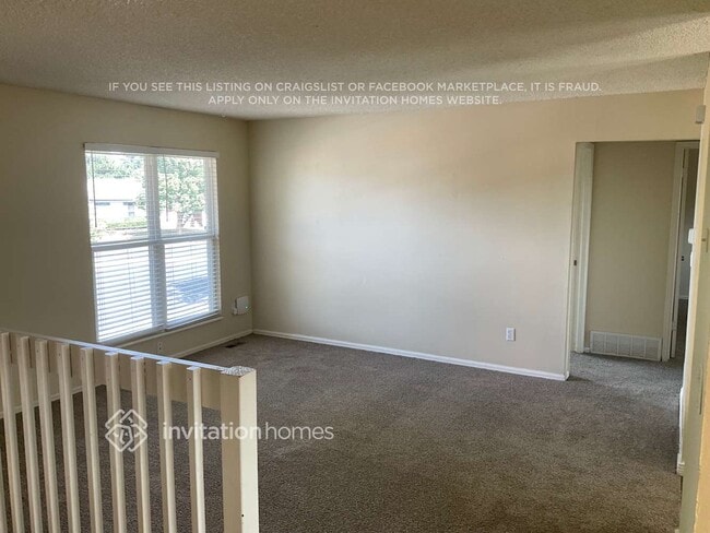 Building Photo - 1849 S Salida Cir