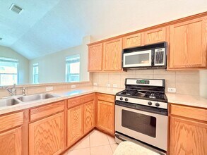 Building Photo - 23202 Prairie Lily Ln