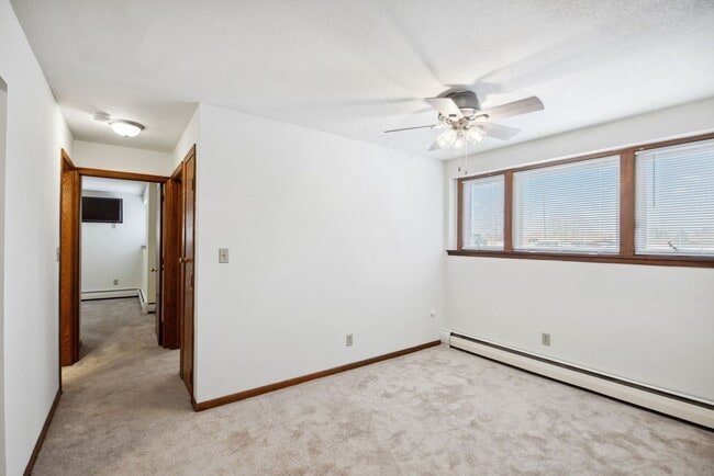 Interior Photo - Rose Mall Apartments