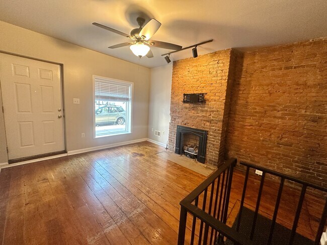 Foto del edificio - 1016 Bingham St