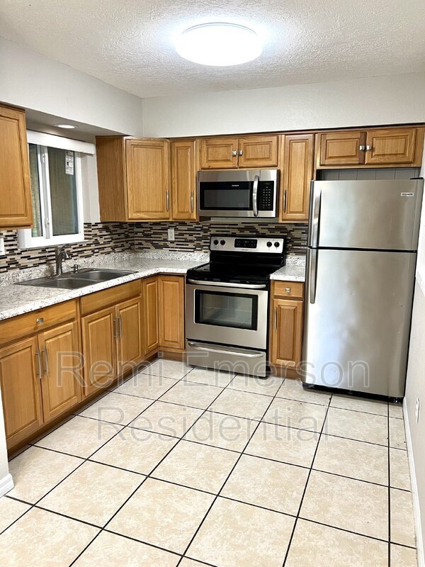 Foto del edificio - 162 Landmark St