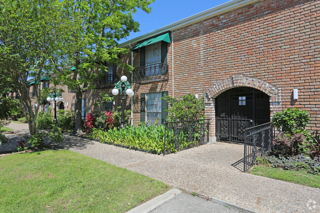 Building Photo - Mapletree Gardens Apartments