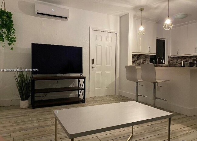 Foto del edificio - 3187 SW 27th St