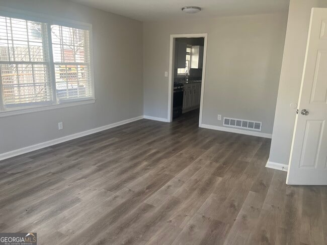 Building Photo - 1262 Lorenzo Dr SW