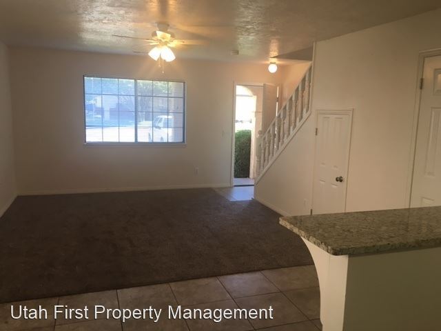 Building Photo - 2 br, 1.5 bath House - 2150 W 70 S #4
