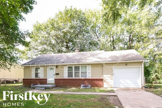 Foto del edificio - 10110 Hillcrest Rd