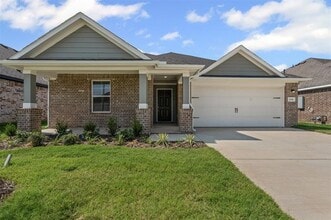 Building Photo - 1316 Water Canna Dr