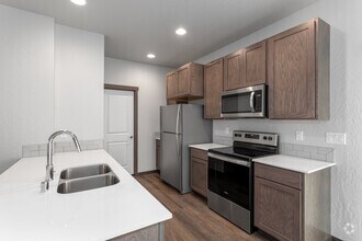 3BR, 2BA - 1,200SF - Riverside at Coyote Rock