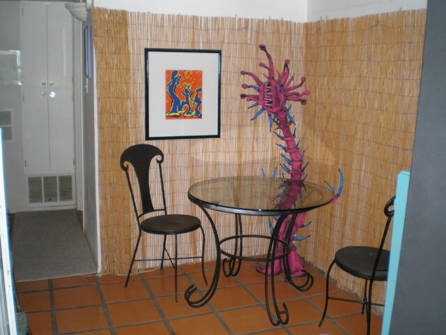 Foto del edificio - 320 E Willetta St