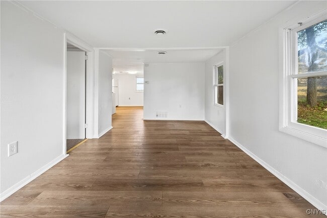 Foto del edificio - 308 Nelson Ave