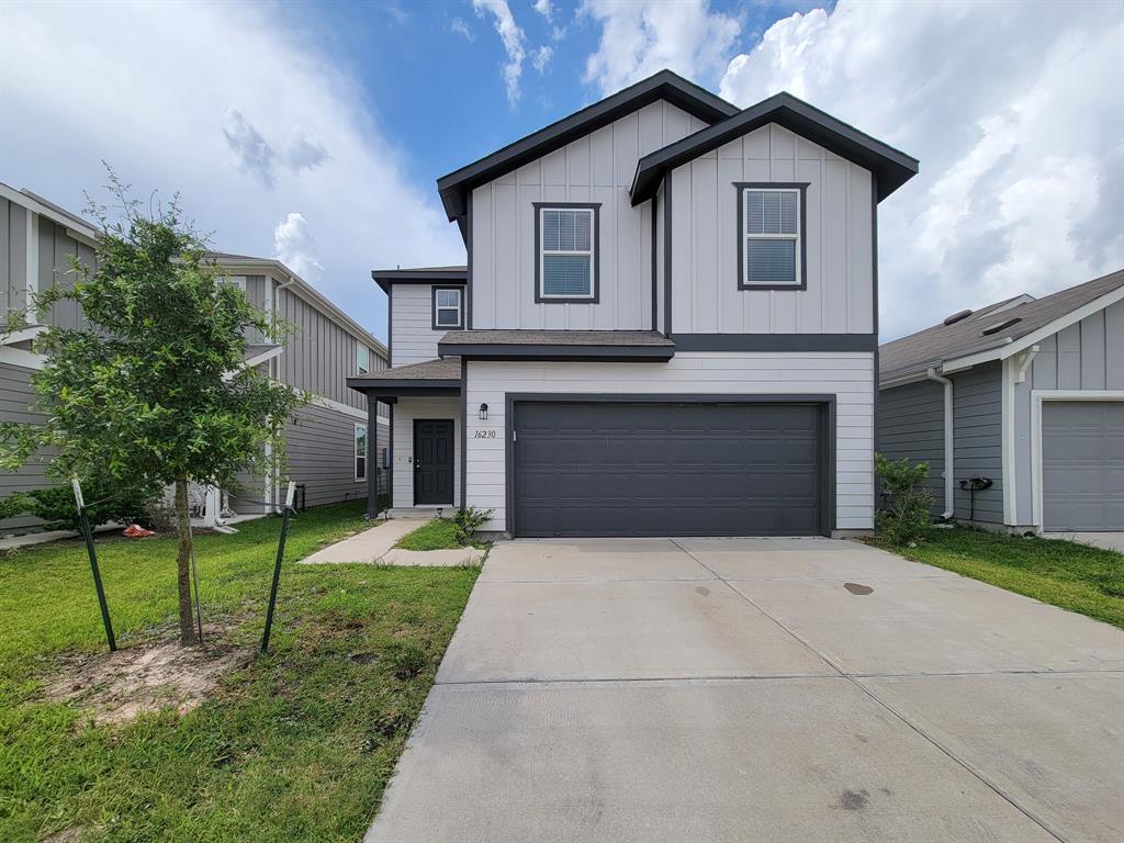 Foto principal - 16230 Dutton Clover Dr