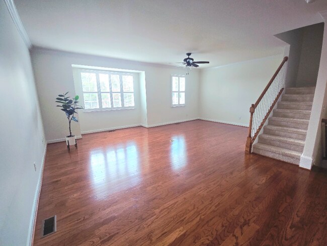 Building Photo - 1207 Heritage Links Dr