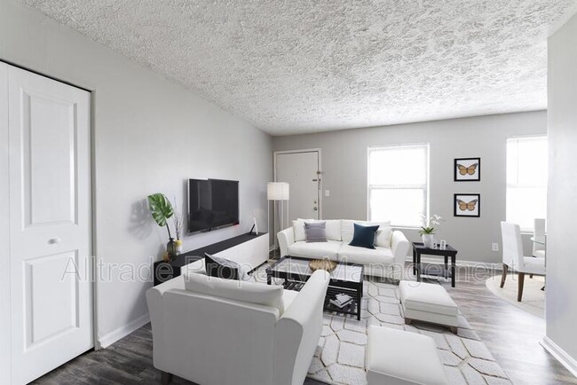 Foto del edificio - 4701 Sebree Ln