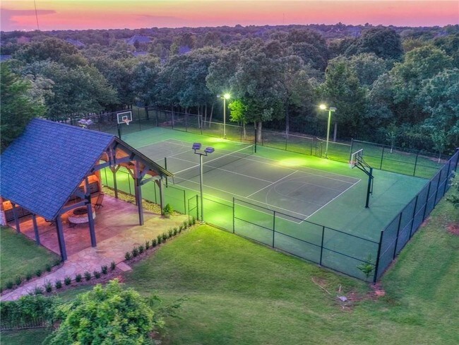 Foto del edificio - 11600 Mill Hollow Ct
