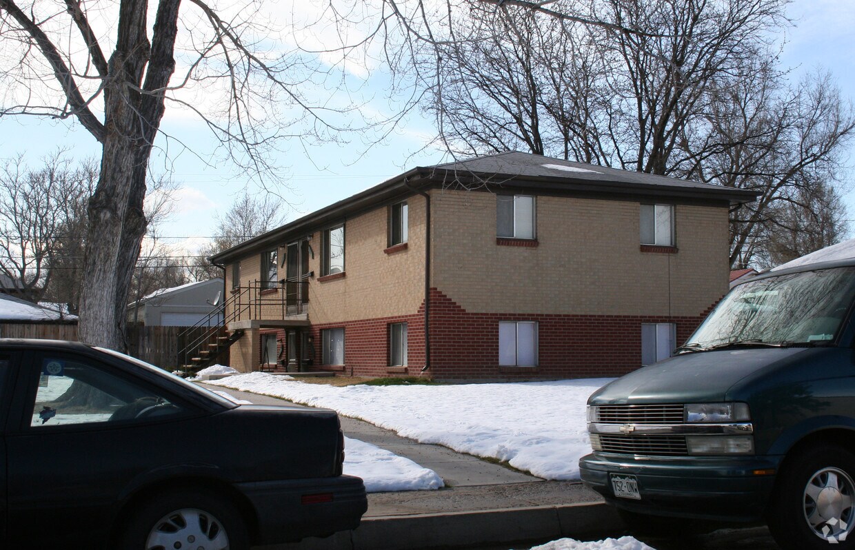 Primary Photo - 2181-2187 Depew St