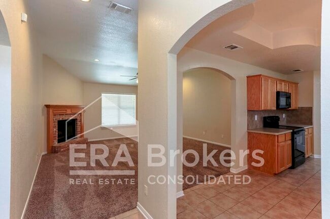 Building Photo - 702 Aries Dr