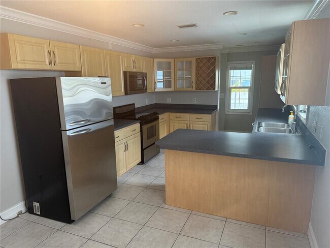 Foto del edificio - 8601 Rue Chateaux Dr