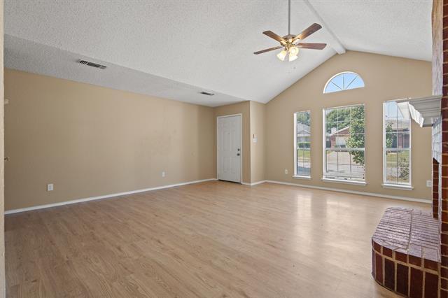 Building Photo - 6003 Flyers Ln