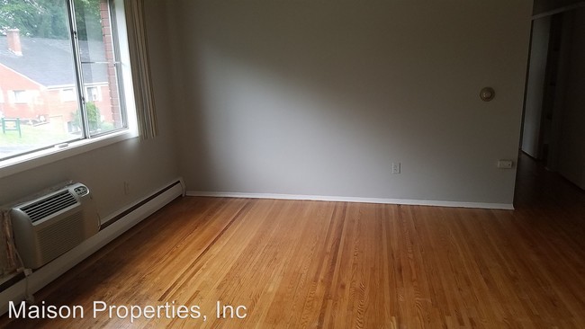 Building Photo - 138 Woodhill Dr