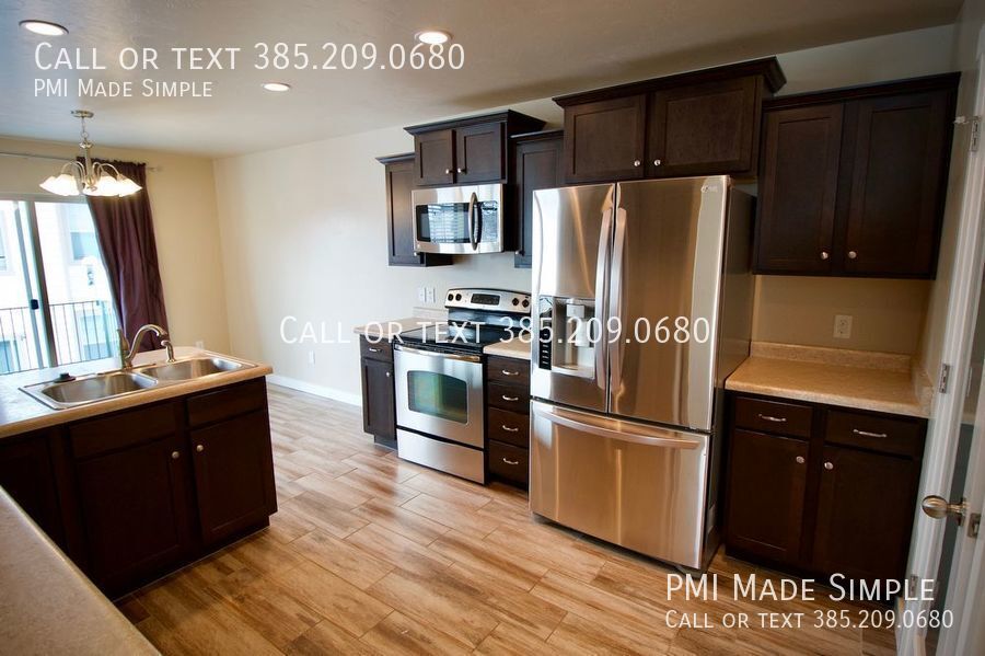 Primary Photo - Roomy Beautiful Townhome | $250 Move-in Sp...