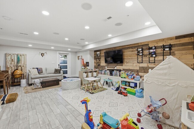 Foto del edificio - 756 Princeton Pl NW
