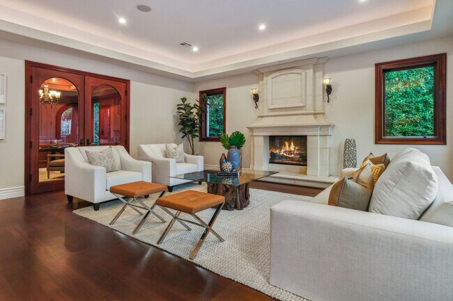 Foto del edificio - 1191 N Bundy Dr