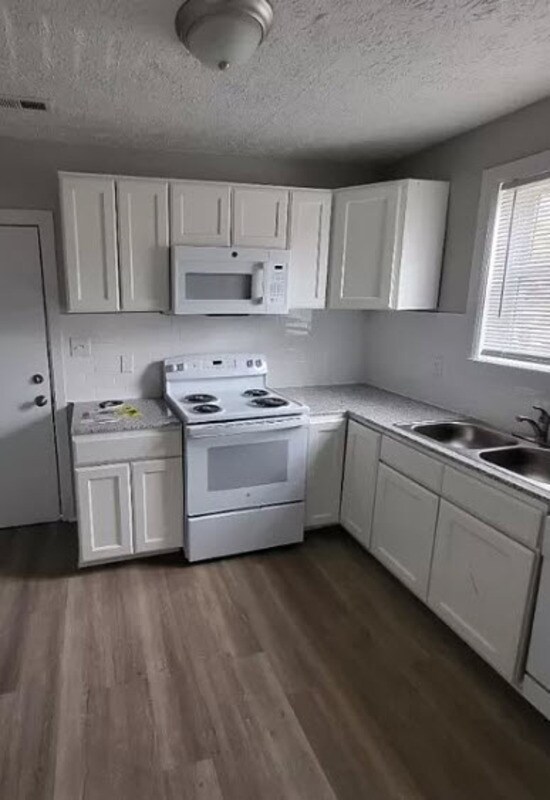 Foto del edificio - 276 N Windsor Dr