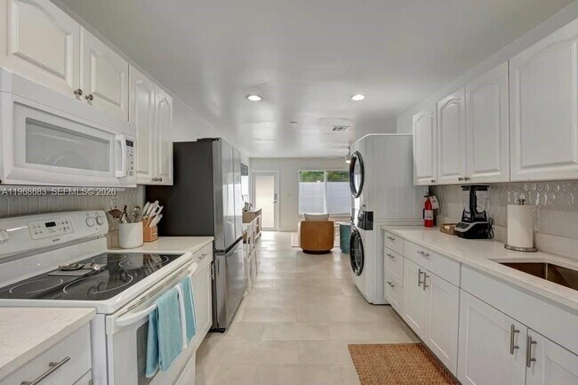 Foto del edificio - 1319 SW 30th St