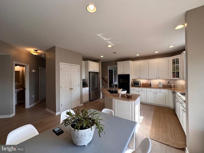 Foto del edificio - 113 Muffin Ct SE