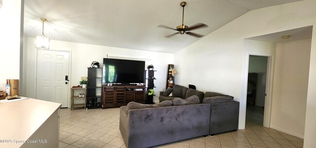 Building Photo - 7746 Mango Grove Ave