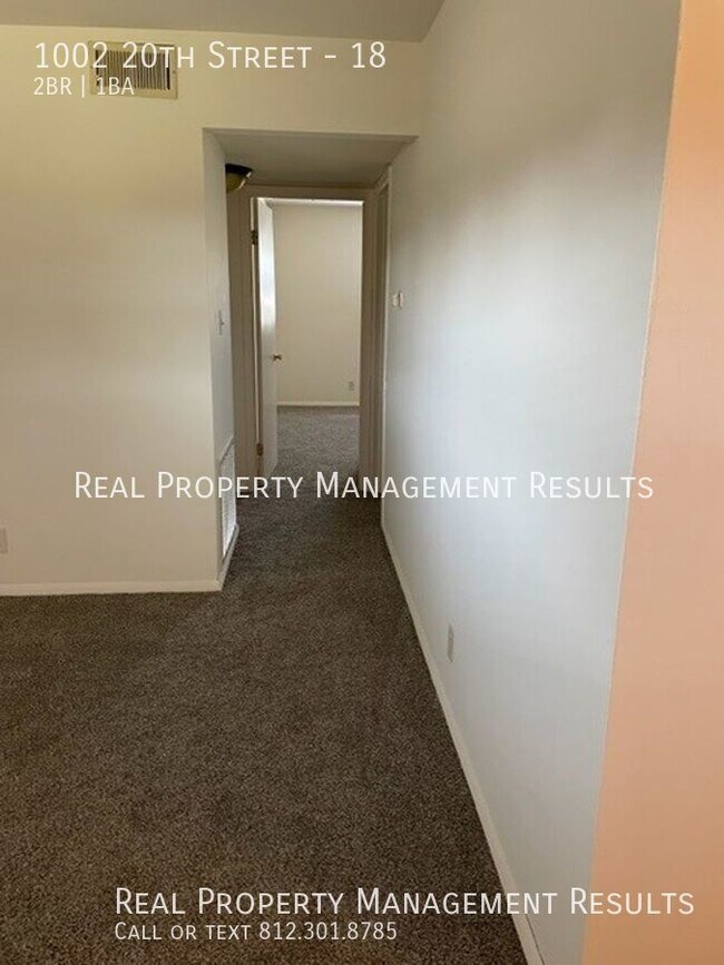 Building Photo - 1002 20th St